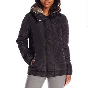 Levi's Women's Hooded Onion Quilted Bomber Jacket